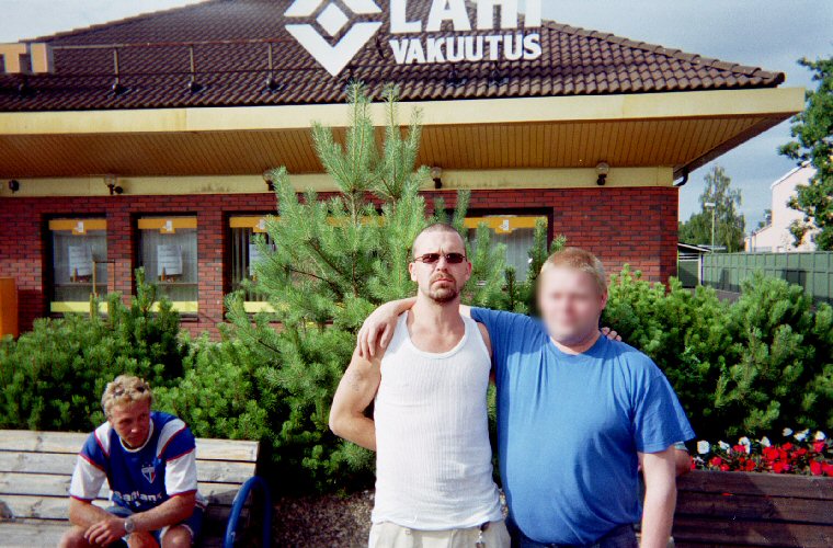 041.jpg